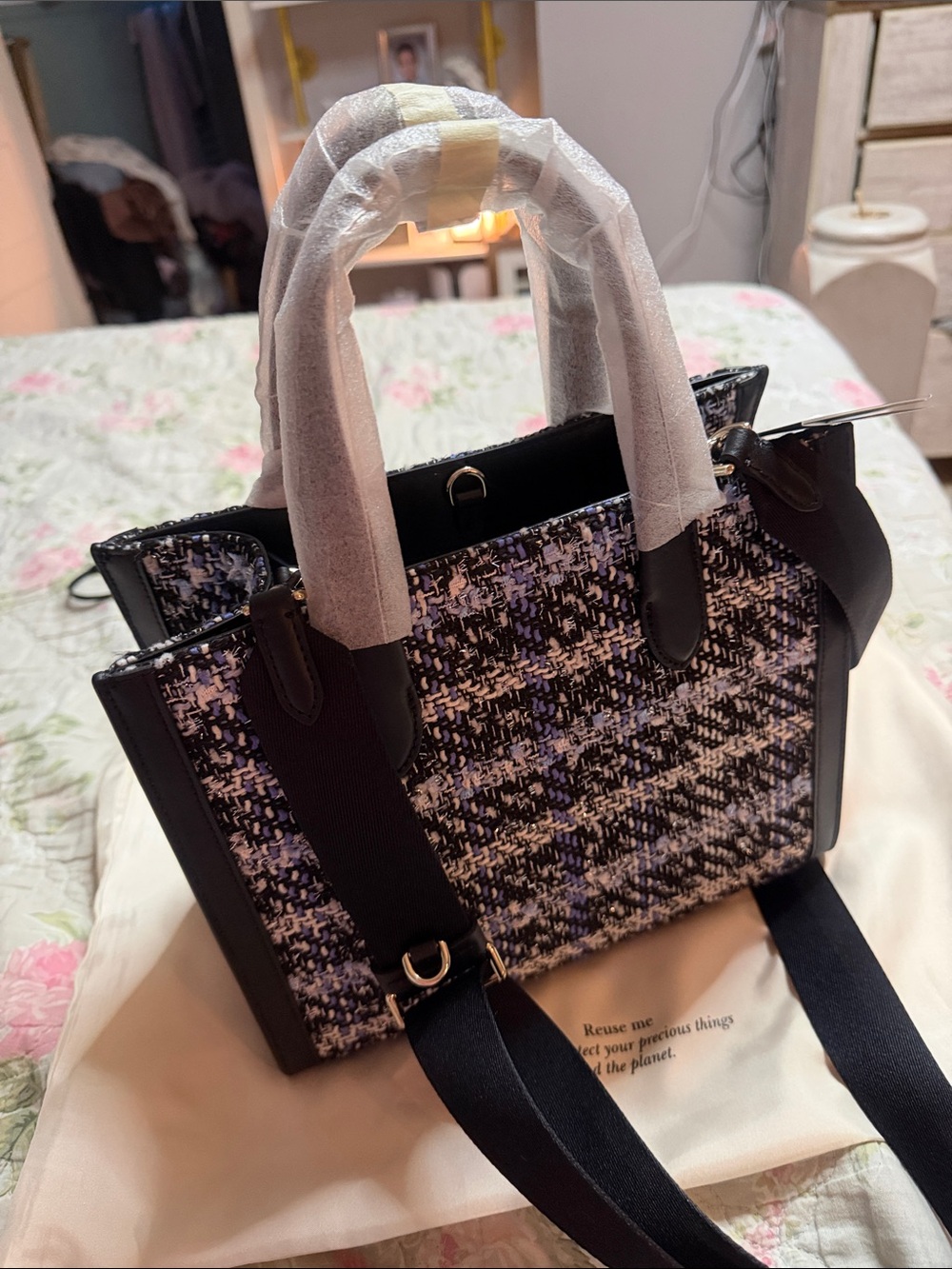 NWT Kate Spade KI581 Manhattan Plaid Tweed Small Tote Black Multi - Picture 4 of 10
